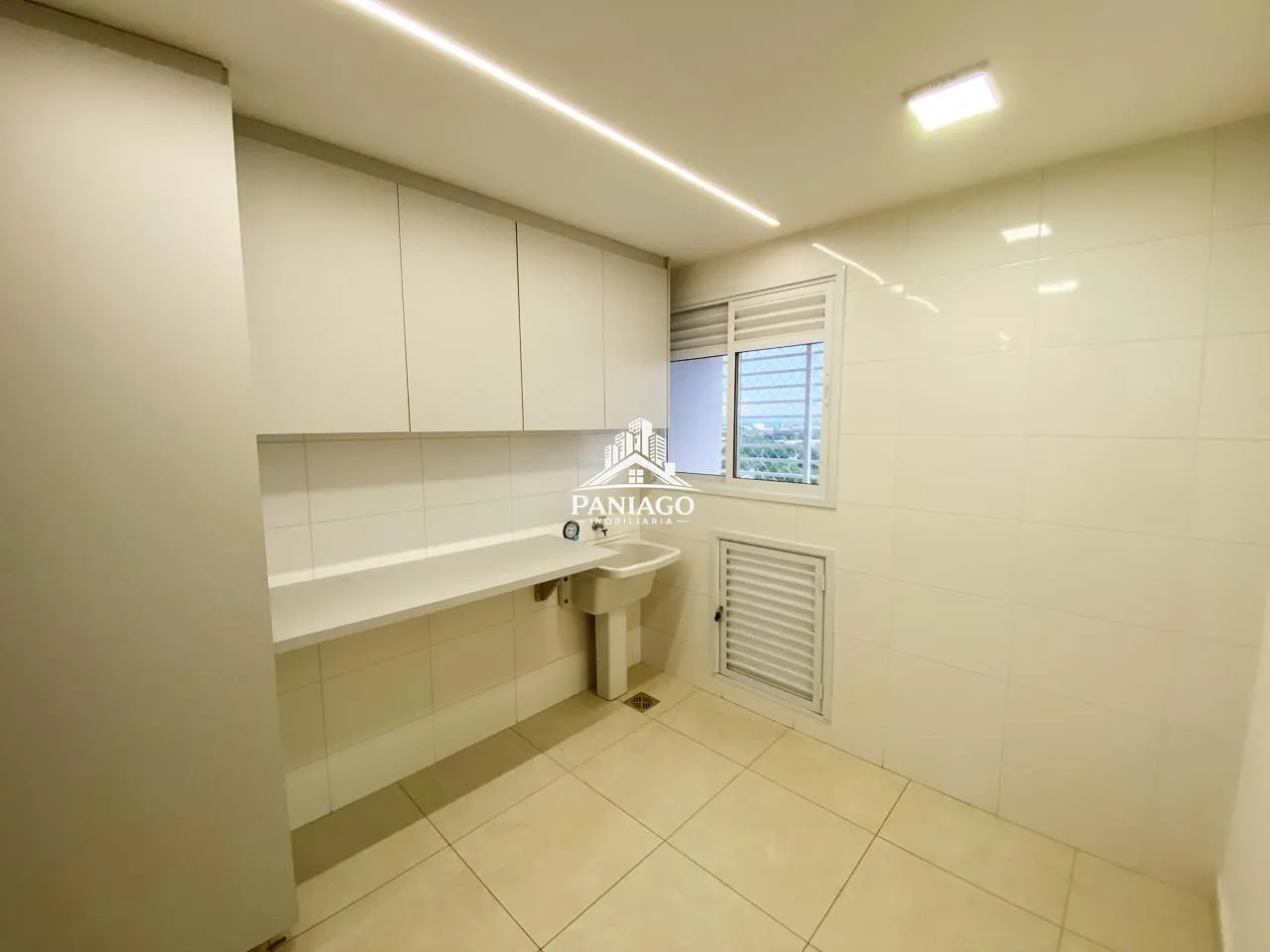 Imagem Apartamento 3 quartos, semi mobiliado, 3 vagas, condomínio Essenza, Cuiabá-MT