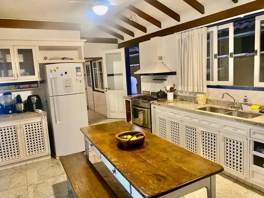 Imagem Belíssima Casa de 900m², Localizada no residencial Pé na Areia no Litoral! Cibratel II, Itanhaém - SP.