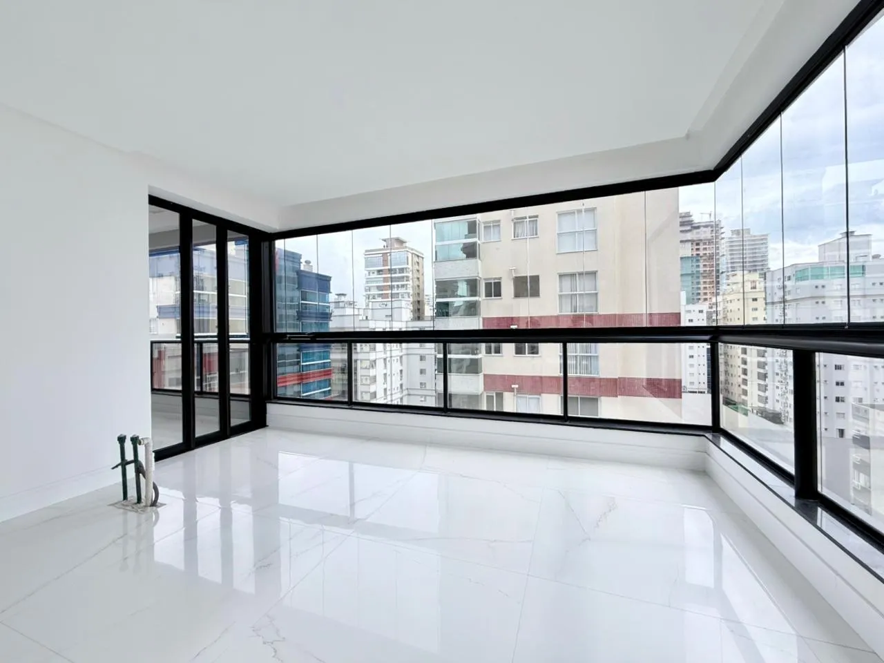 Imagem Apartamento à venda com 206m2 por R$ 3.500.000,00