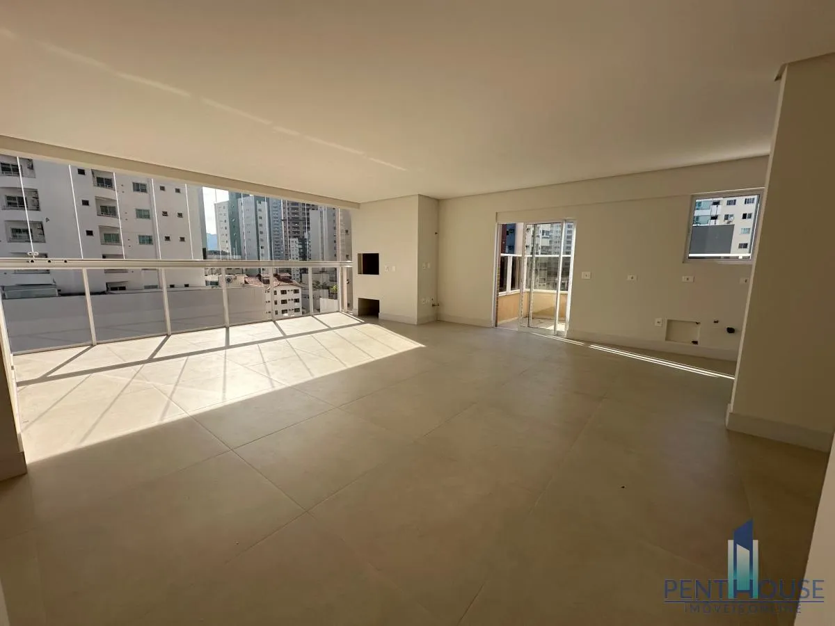 Imagem Apartamento com Terraço para Venda em Balneário Camboriú, CENTRO, 3 dormitórios, 3 suítes, 4 banheiros, 4 vagas