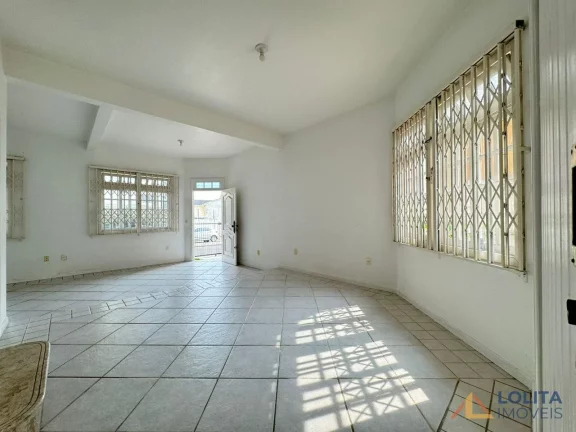 Imagem Casa à venda no Balneário do Estreito Florianópolis/SC