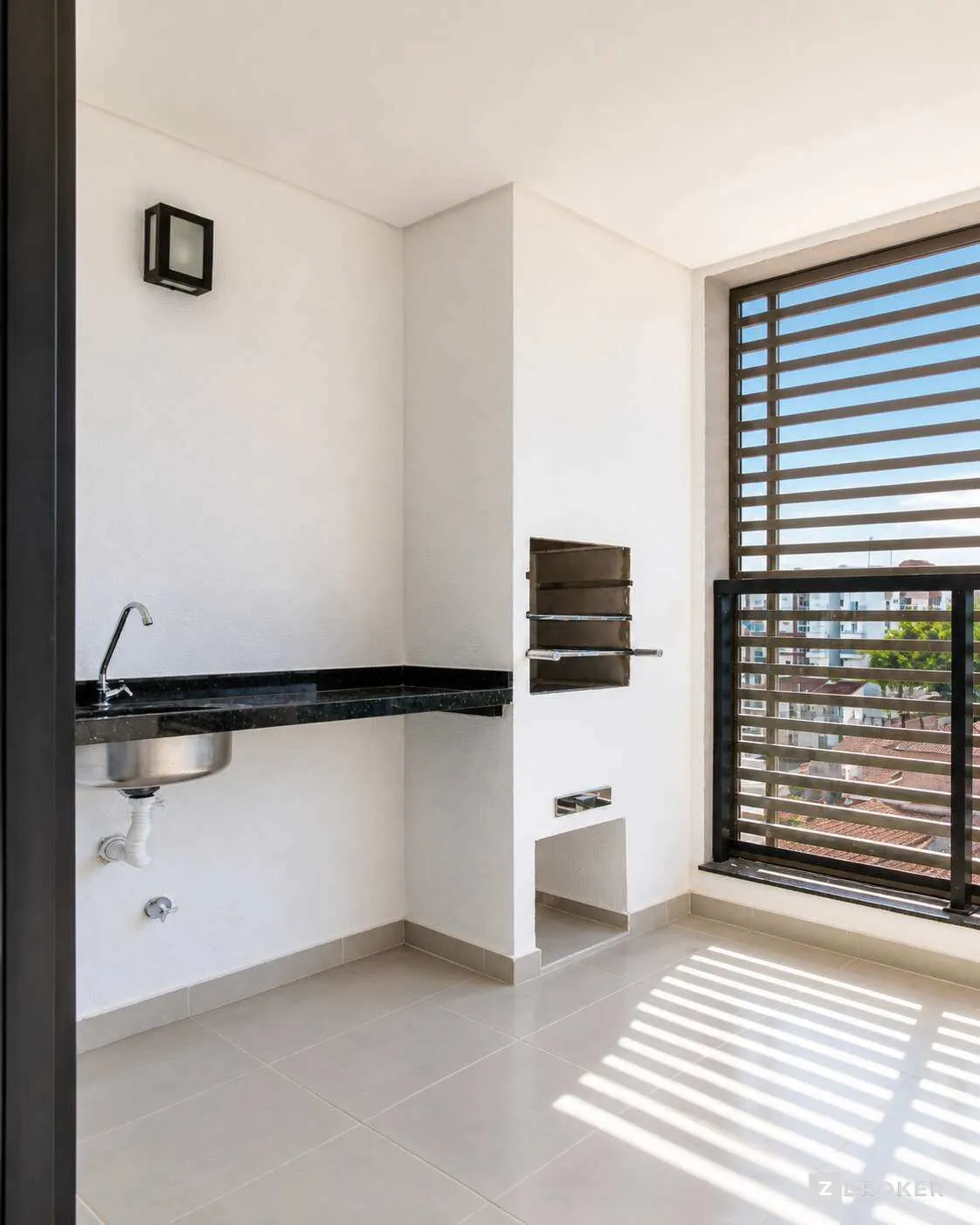Imagem Apartamento à venda em Ubatuba, Itaguá, com 2 quartos, 73m2