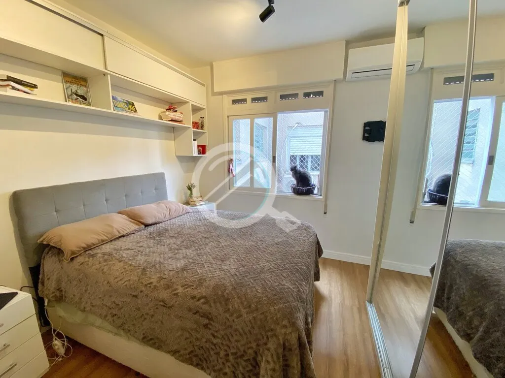 Imagem Apartamento pronto para morar no bairro Cidade Baixa, em Porto Alegre! Imóvel de 1 dormitório, com...