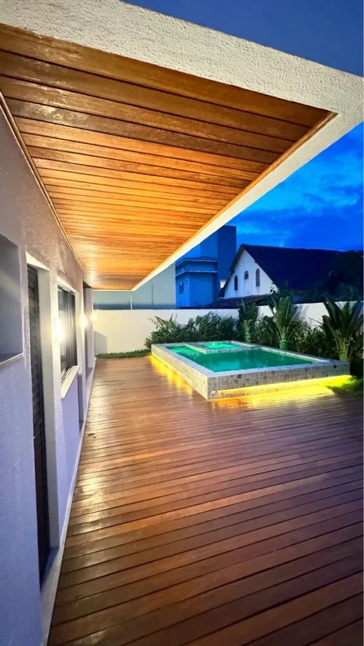 Imagem Casa com 3 quartos à venda em Vila Velha