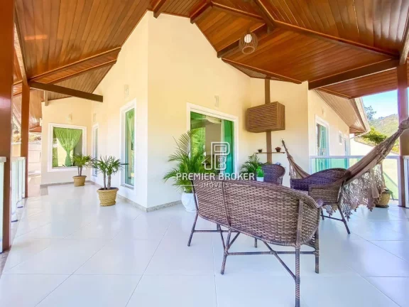Imagem Casa à venda, 330 m² por R$ 2.300.000,00 - Bonsucesso - Teresópolis/RJ