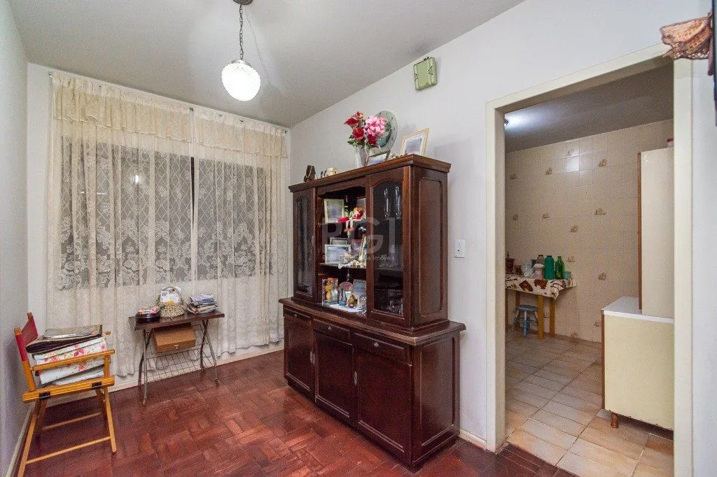 Imagem Casa de 3 dormitórios, 3 vagas no bairro Vila Ipiranga