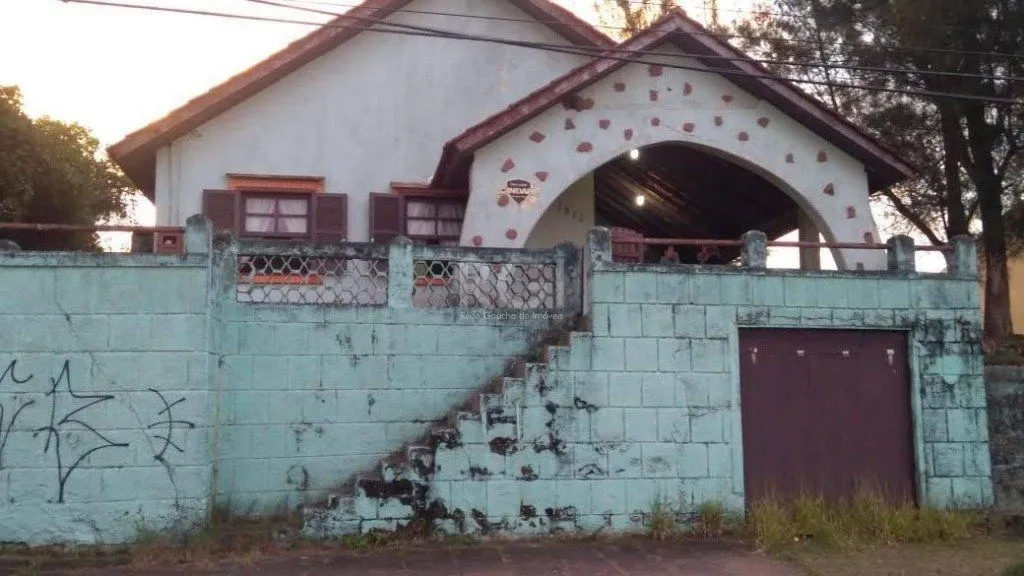 Imagem Casa para Venda - 600m², 3 dormitórios, 1 vaga - Interpraias