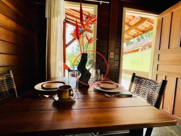Imagem Casa Térrea, com 2 Quartos, Piscina, Área Gourmet, 3 vagas ,Acesso ao Rio ,Mobiliada