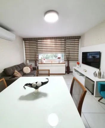 Imagem Apartamento com 2 Quartos à Venda, 95 m² em Icaraí - Niterói