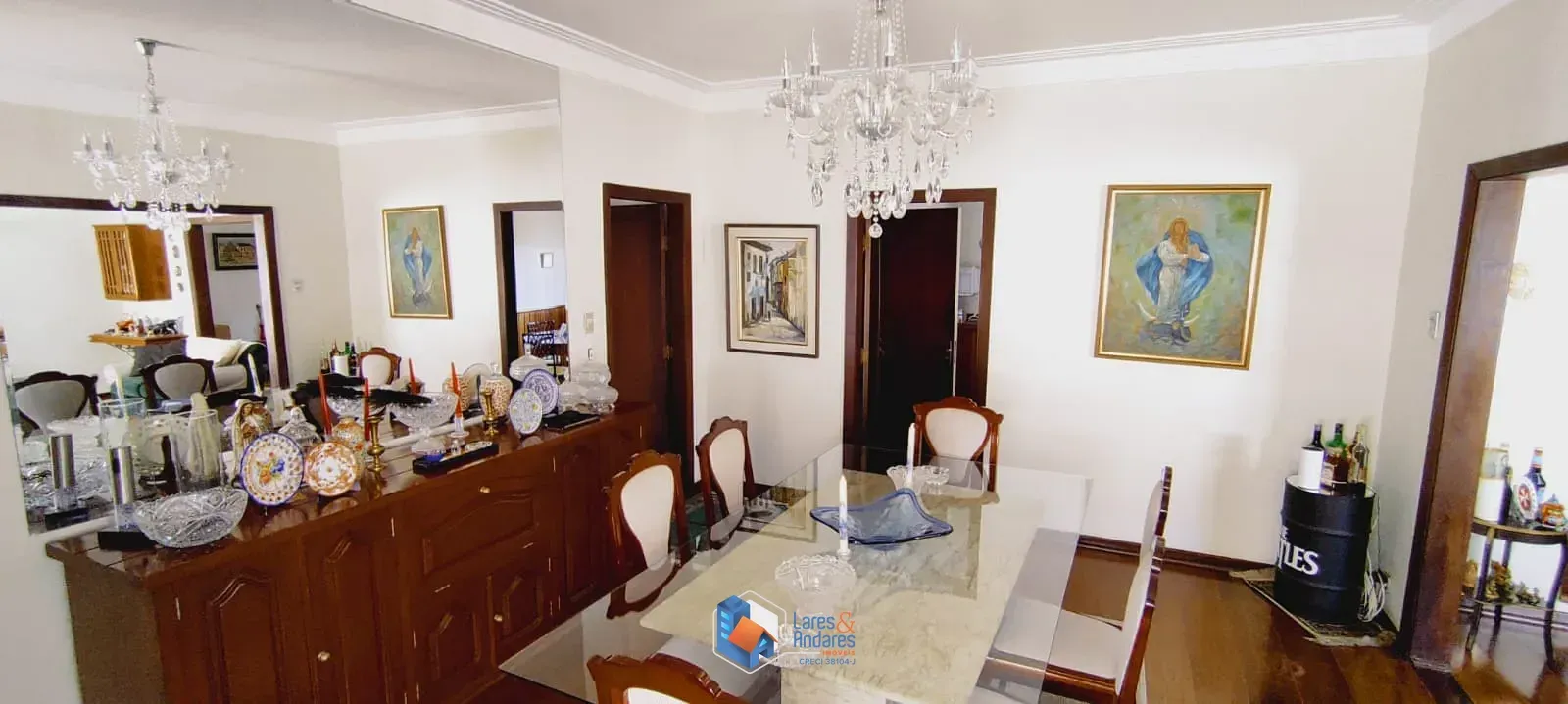 Imagem Sobrado à venda, 710m² com 4 dorm sendo 2 suítes, 8 vagas, casa com edícula, piscina com cascata e churrasqueira - Alto da Lapa