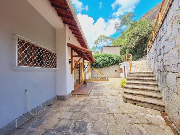 Imagem Casa com 3 dormitórios à venda, 175 m² - Parque do Imbui - Teresópolis/RJ