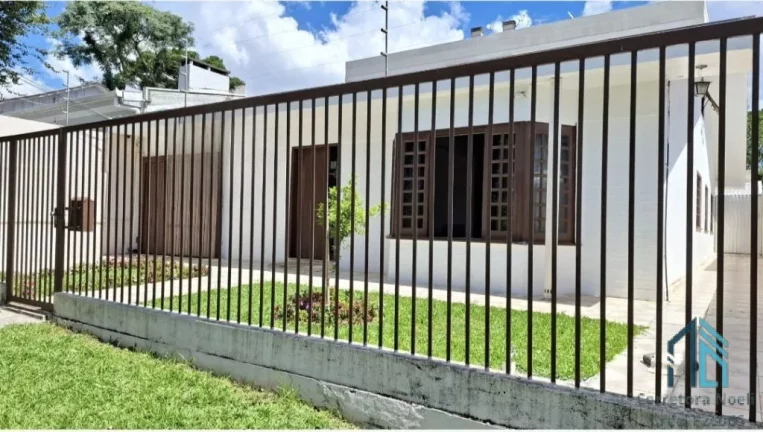 Imagem Casa térrea 04 quartos, edícula, ático, quintal, piscina, no Boa Vista em Curitiba PR