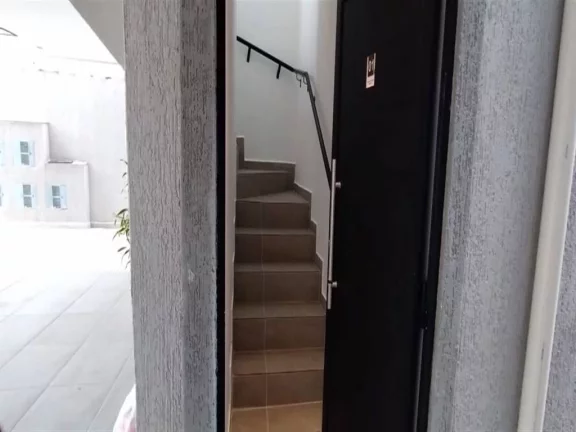 Imagem Sobrado com 3 dormitórios à venda, 92 m² por R$ 480.000 - Maracanã - Praia Grande/SP