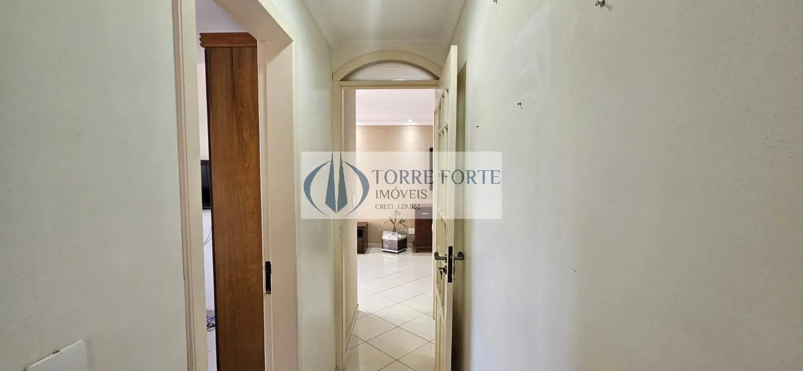 Imagem Ótimo apartamento 3 dormitórios, sala para 2 ambientes, cozinha, 1 vaga, ZN
