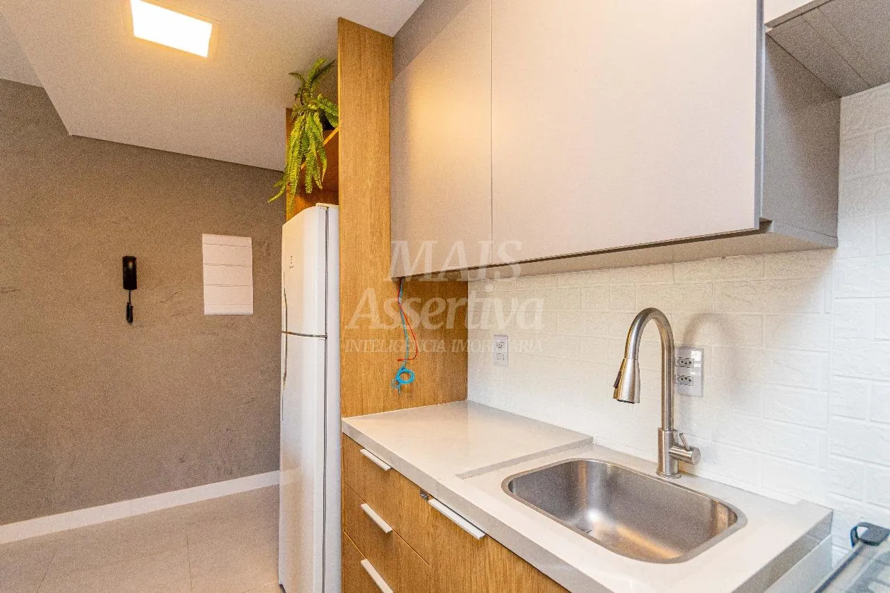 Imagem Ótimo apartamento mobiliado e decorado à venda em Porto Alegre/RS