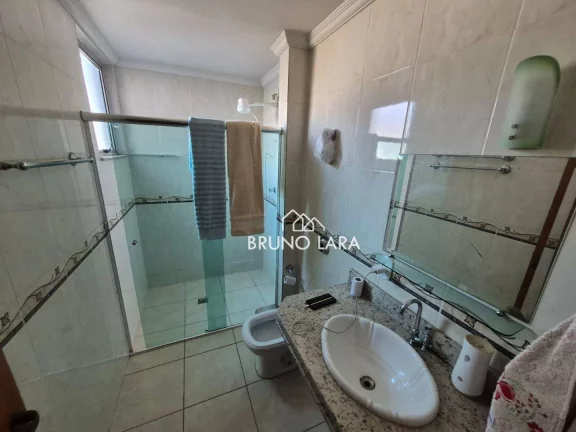 Imagem Apartamento com área privativa à venda no centro de Igarapé/Mg