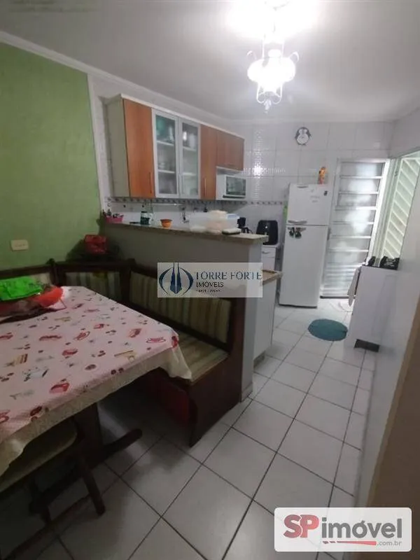 Imagem Sobrado com 3 dormitorios 2 vagas , Sacada no Jardim Robru.