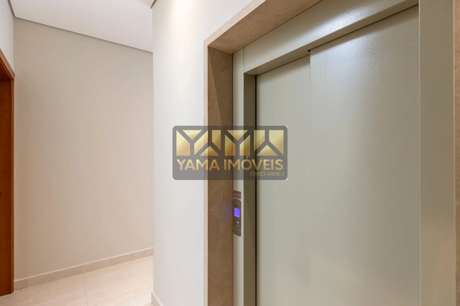 Imagem Santa Luísa - Casa Alto Padrão no Condomínio Reserva Santa Luísa - Ribeirão Preto/SP