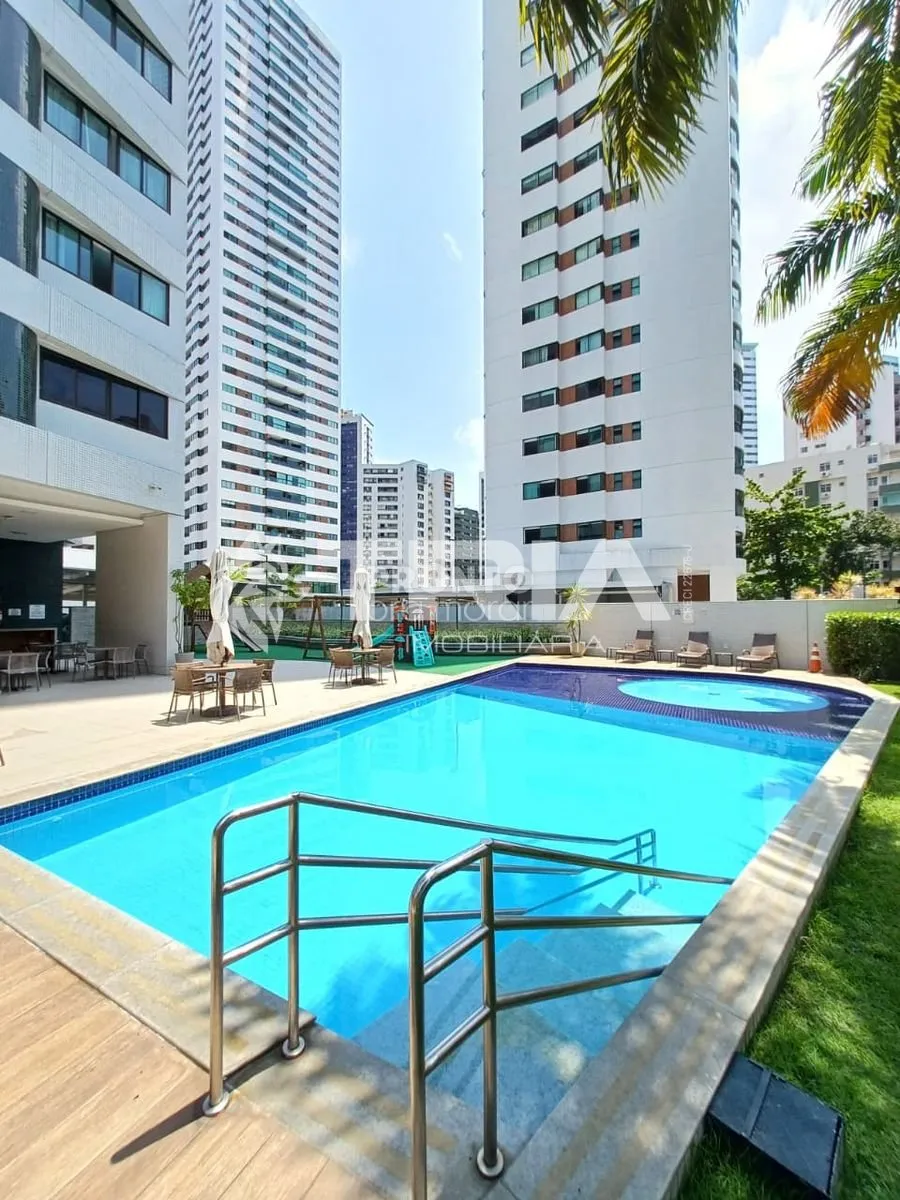 Imagem Apartamento de 4 quartos, 185m² no bairro Boa Viagem, em Recife