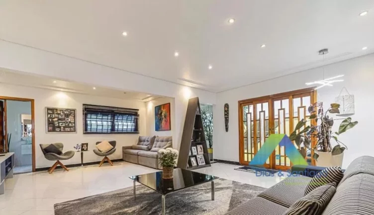 Foto do imóvel Casa com 3 dormitórios à venda, 300 m² por R$ 1.145.000,00 - Vila Brasílio Machado
