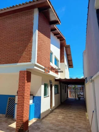 Imagem Sobrado com 6 dormitórios à venda, 261 m² por R$ 690.000,00 - Cibratel I - Itanhaém/SP