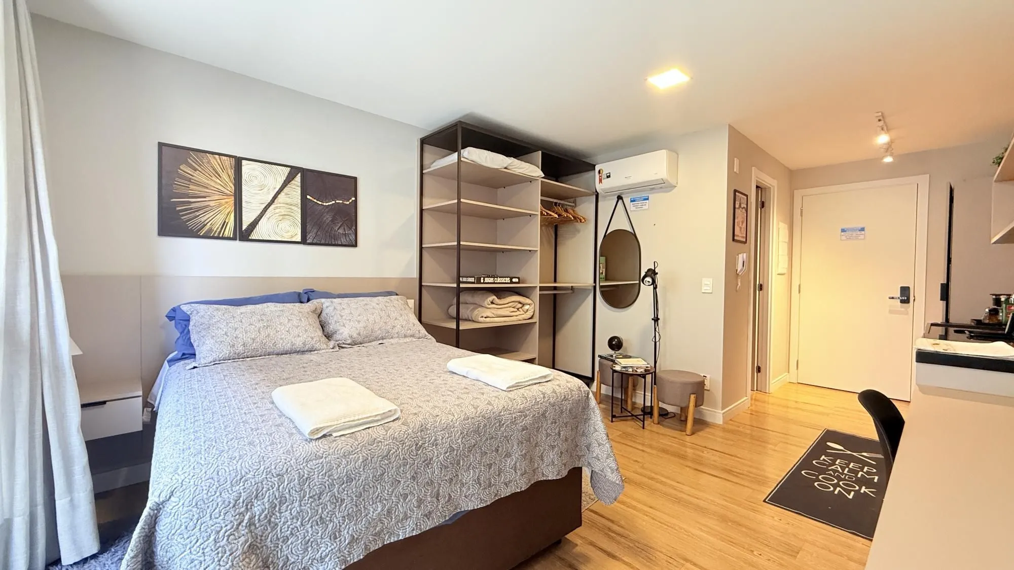 Imagem Excelente Apartamento à venda - R$588.800,00 - Bairro Auxiliadora / Porto Alegre -