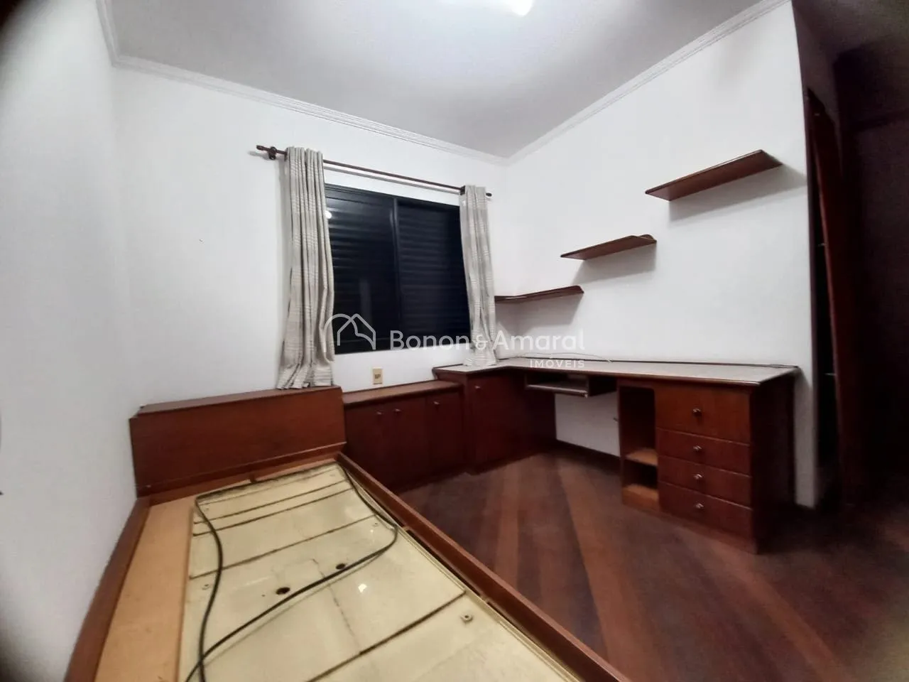 Imagem Apartamento com 4 Quartos e 5 banheiros à Venda 2 vagas de garagem 160m² Cambuí