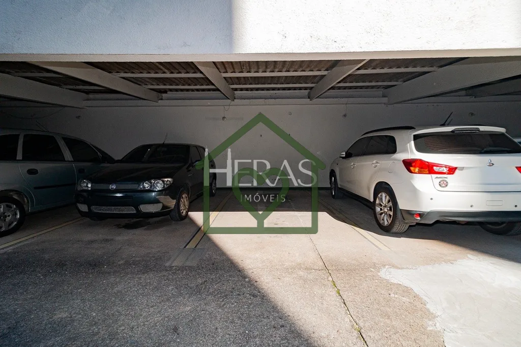 Imagem Amplo apartamento mobiliado, com 116 m² de área privativa; - 3 dormitórios amplos com ar condicio...