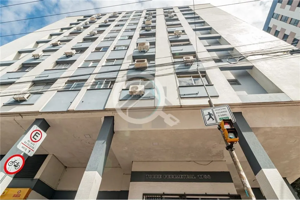 Imagem Incrível potencial de investimento neste estúdio localizado na Avenida Loureiro, um endereço de d...