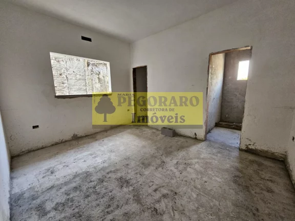 Imagem Casa de Alto Padrão em Fase de Acabamento no Pontal Santa Marina: 3 Quartos, 1 Suíte, 4 Banheiros, 157m². Próxima ao Shopping Serramar, UNITAU