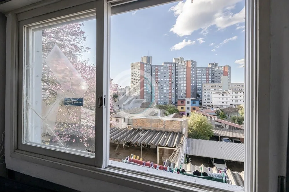 Imagem Ótima oportunidade de morar em um condomínio tranquilo no bairro Partenon! Apartamento com dois do...
