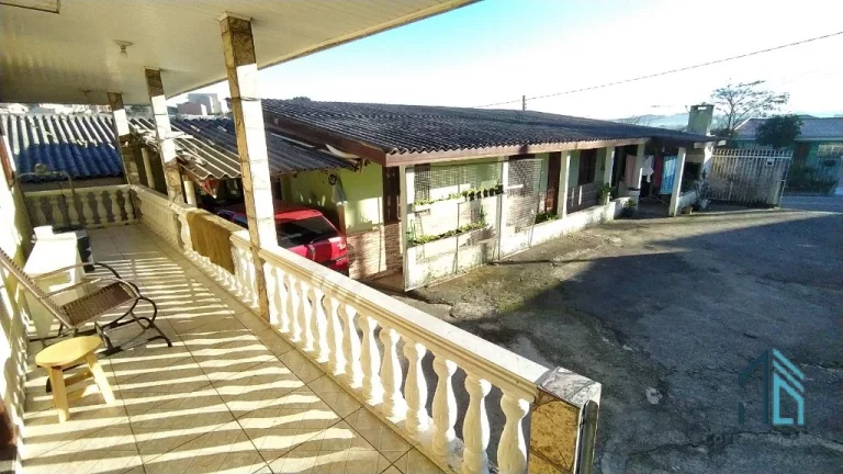 Imagem (PERMUTA) Casa a venda 05 quartos em Colombo PR