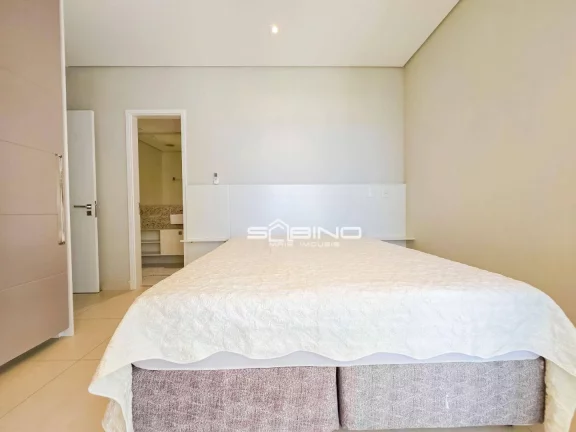 Imagem Apartamento pé na Areia frontal à Venda, com 4 Suítes 221m² - 3 vagas, Riviera de São Lourenço Bertioga SP