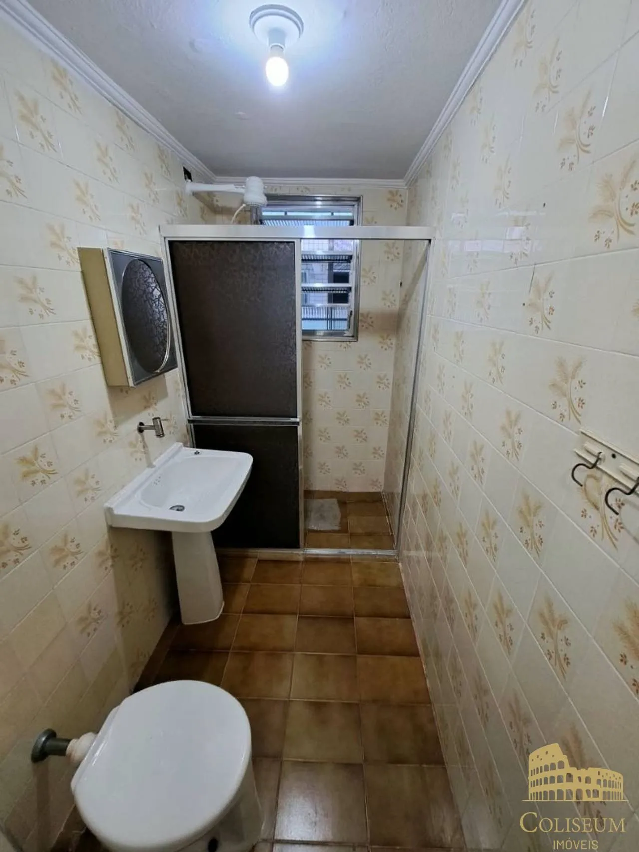 Imagem Kitnet com 1 dormitório para alugar, 34 m² por R$ 1.900,00/mês - Boqueirão - Praia Grande/SP