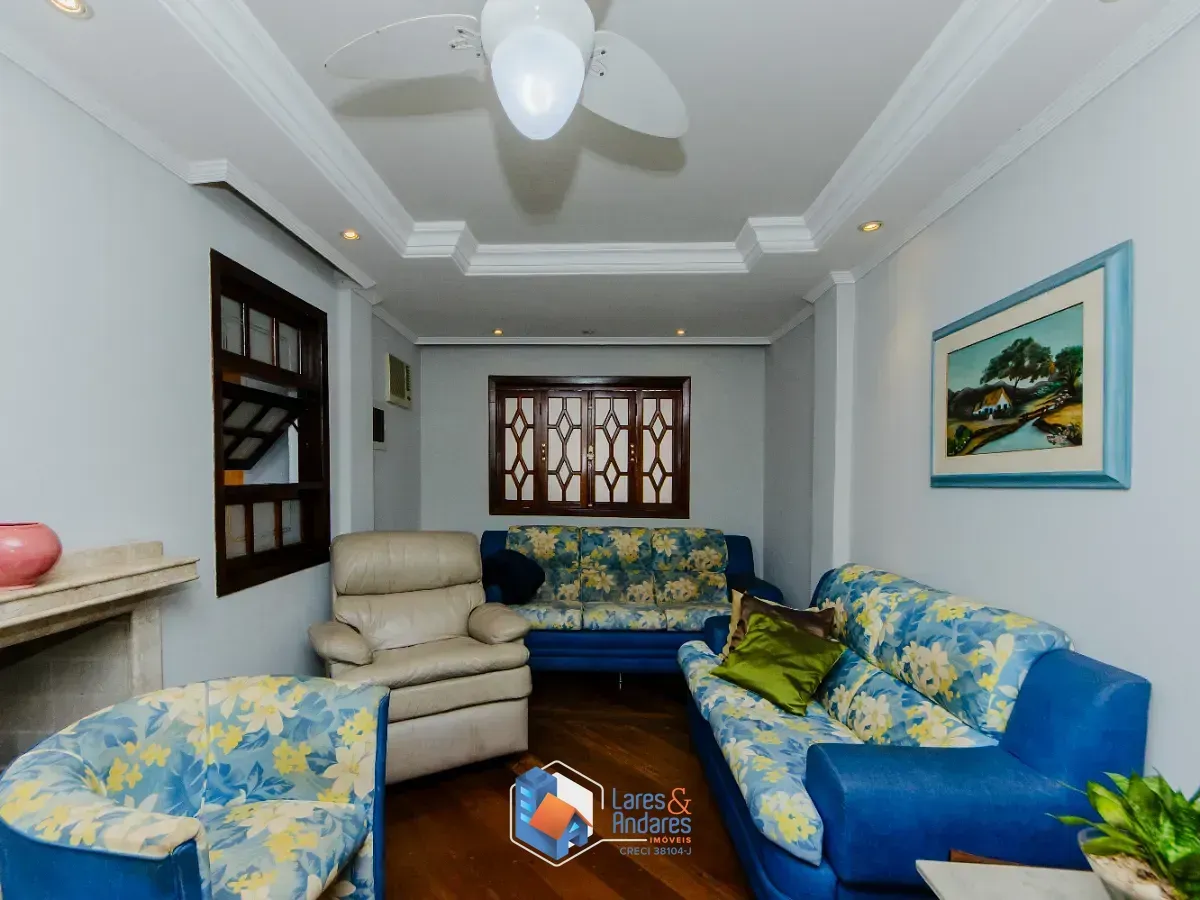 Imagem Casa para venda em Conjunto Residencial Santa Terezinha com 4 quartos, sendo 1 suíte, 192m²