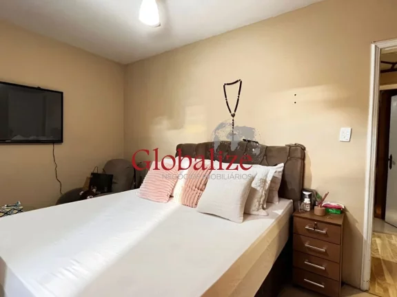 Imagem Apartamento à venda com 100m², 2 quartos, garagem fechada, dependência completa por R$480.000,00 na Ponta da Praia em Santos