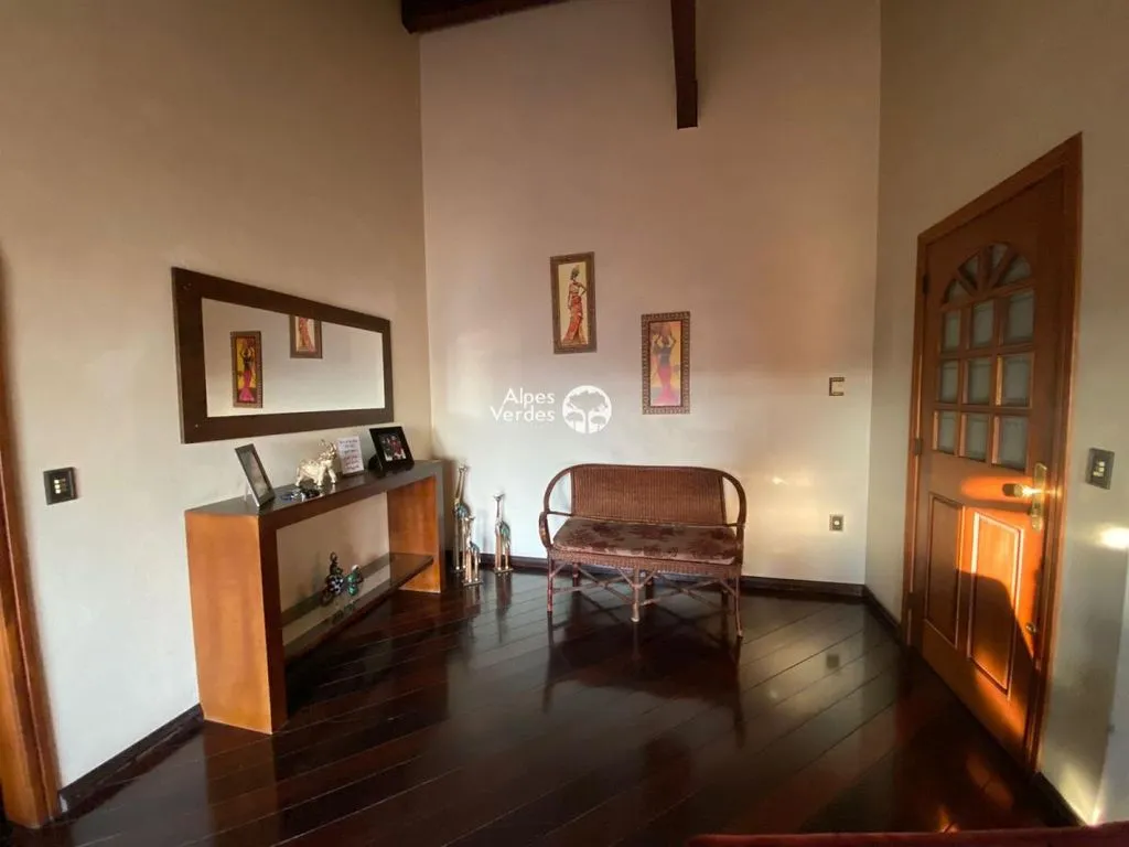 Imagem Vende-se apartamento em Canela a 3 minutos da Catedral de Pedra