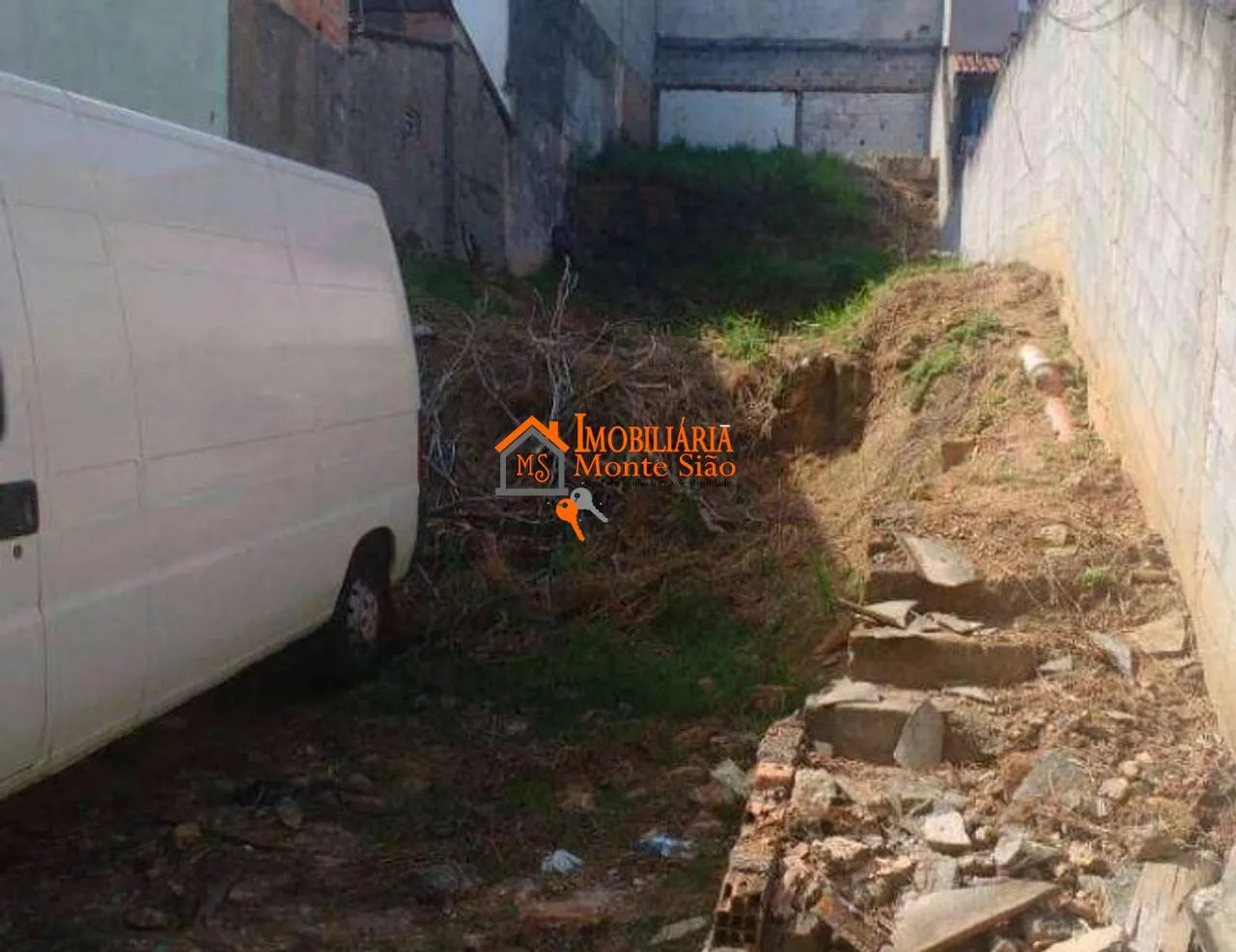 Imagem Terreno à venda, 320 m² por R$ 430.000,00 - Parque Marabá - Guarulhos/SP