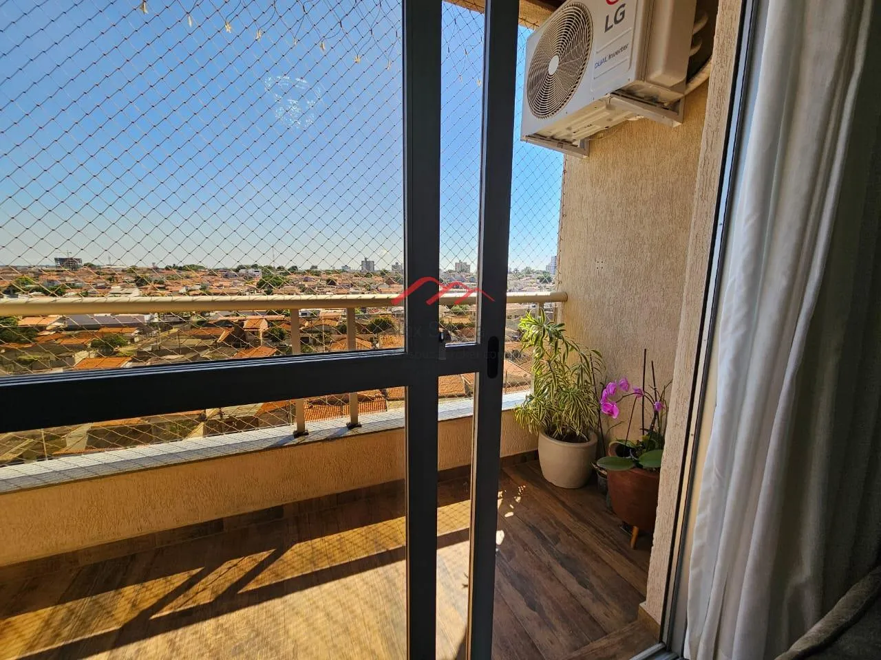 Imagem Apartamento para Venda em Sumaré, Centro, 3 dormitórios, 1 suíte, 2 banheiros, 2 vagas