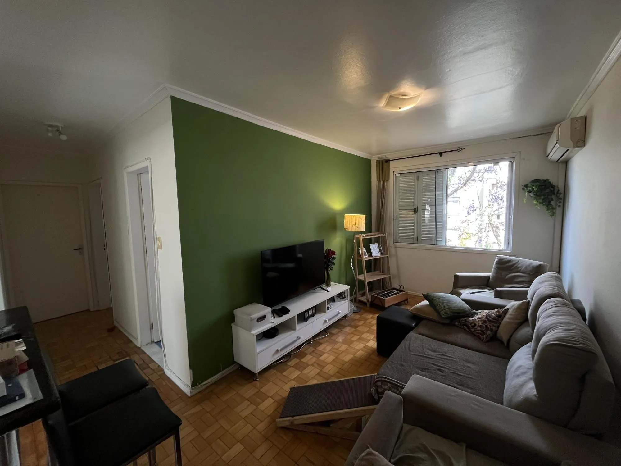 Imagem Apartamento de 2 quartos no bairro Cidade Baixa em Porto Alegre