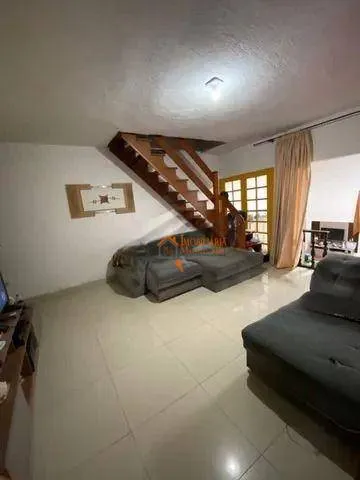 Imagem Sobrado com 3 dormitórios à venda, 380 m² por R$ 638.000,00 - Vila Rio de Janeiro - Guarulhos/SP