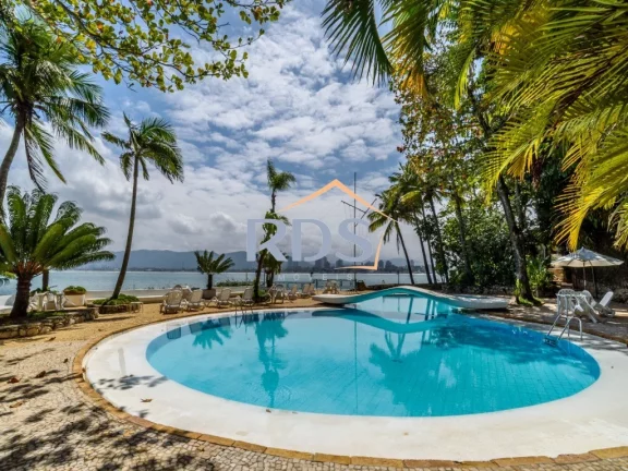 Imagem Lindo apartamento 250m² vista para o mar !!! Imperdível !!!