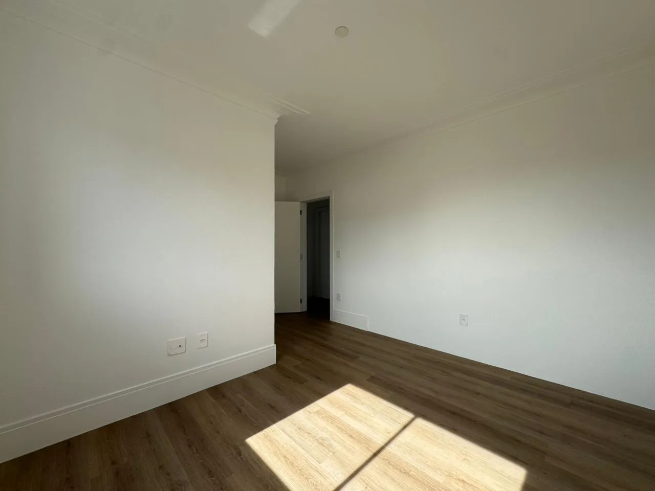 Imagem Apartamento com vista para o mar à venda com 142m2 por R$ 3.250.000,00