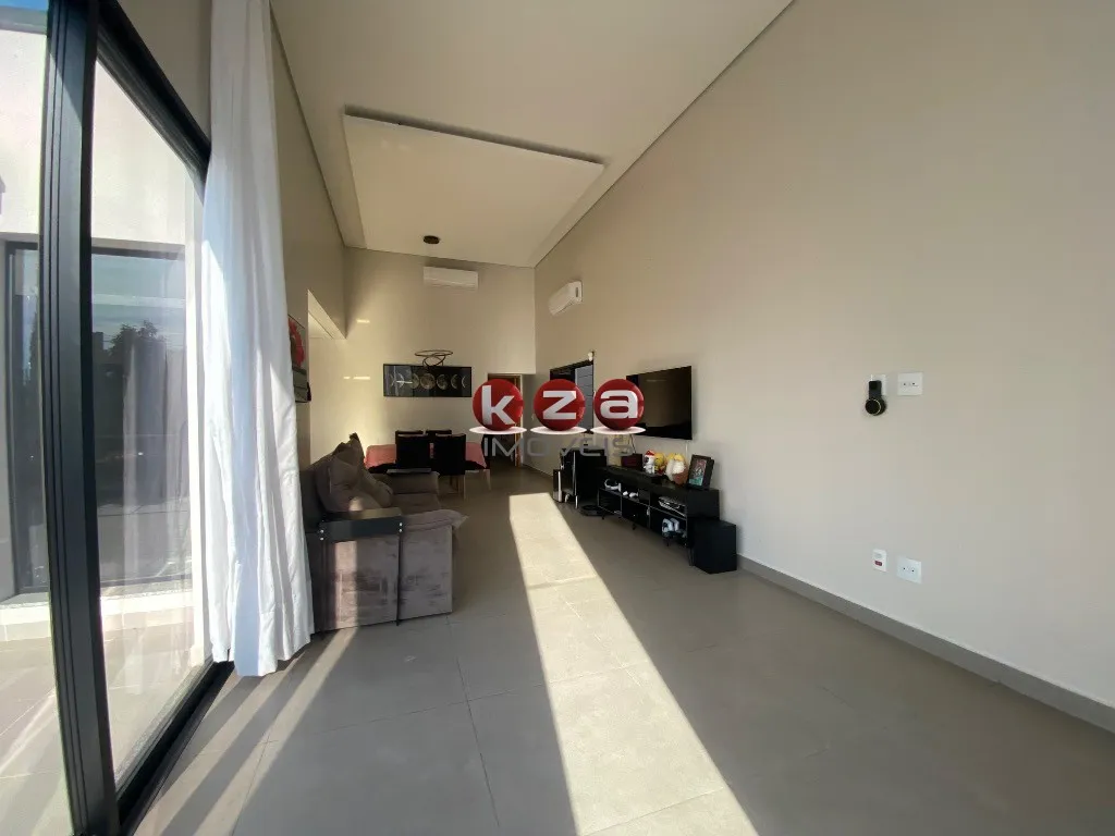 Imagem Magnífica Casa à Venda e Permuta em Valinhos-SP, Condomínio Vila do Sol: 3 Suítes, 3 Salas, 4 Vagas, 206 m²!