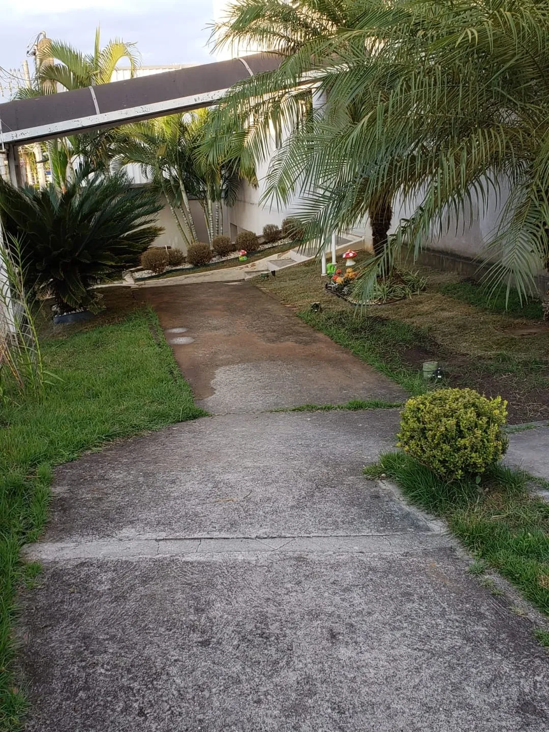 Imagem Ap térreo com sacada no Parque das Nações - 2 dormitórios e garagem coberta