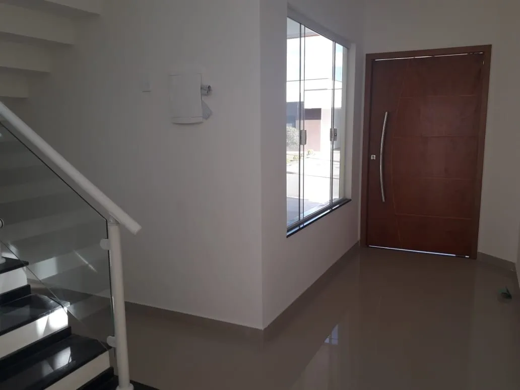 Imagem Casa à venda 3 Quartos, 1 Suite, 4 Vagas, 258M², Campo Alegre, Pindamonhangaba - SP | Condomínio Moema Ville