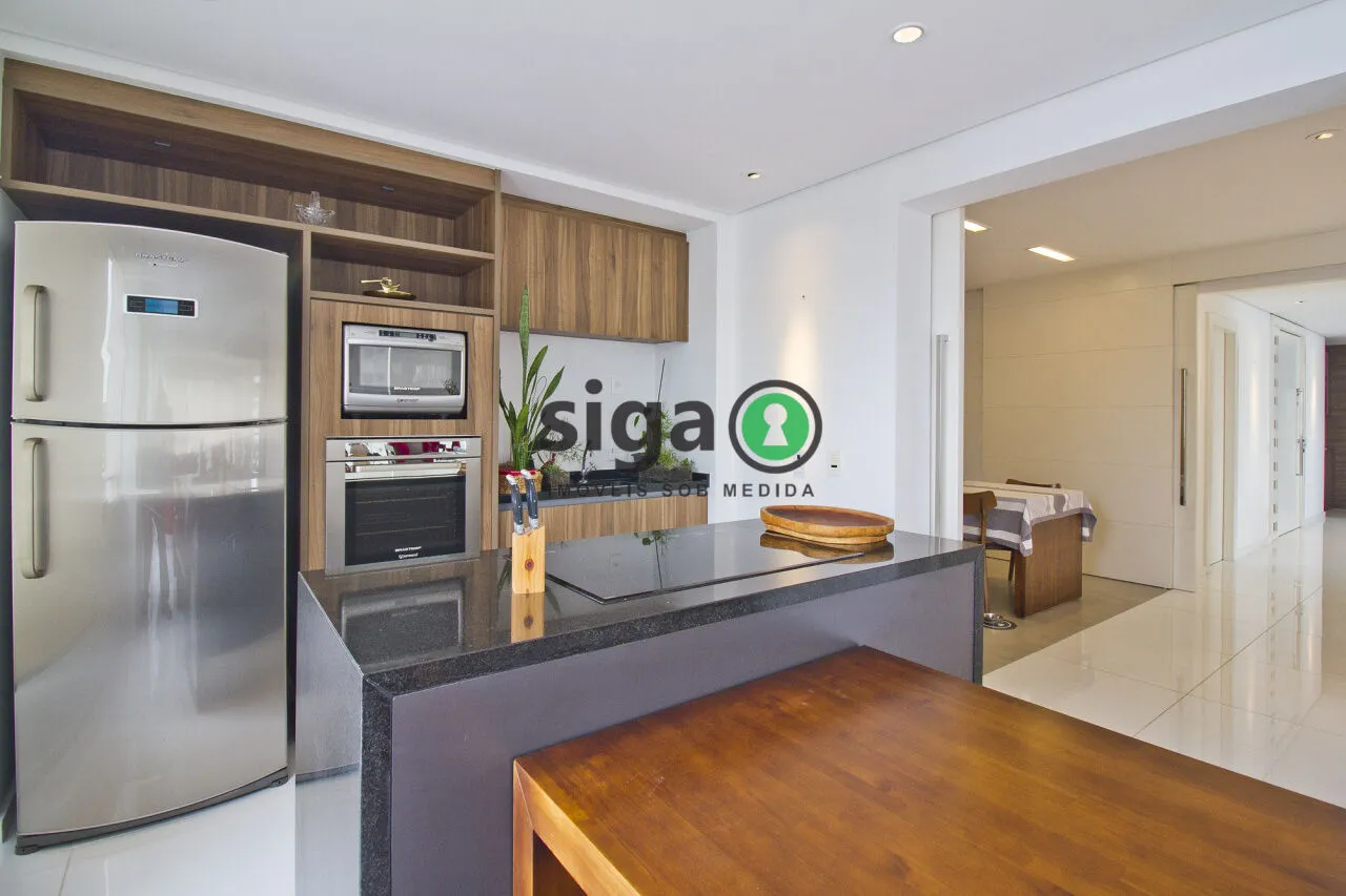 Imagem partamento De Luxo Mobiliado À Venda No Campo Belo | 442 m² | Andar Alto | 4 Suítes | 6 Vagas | Club