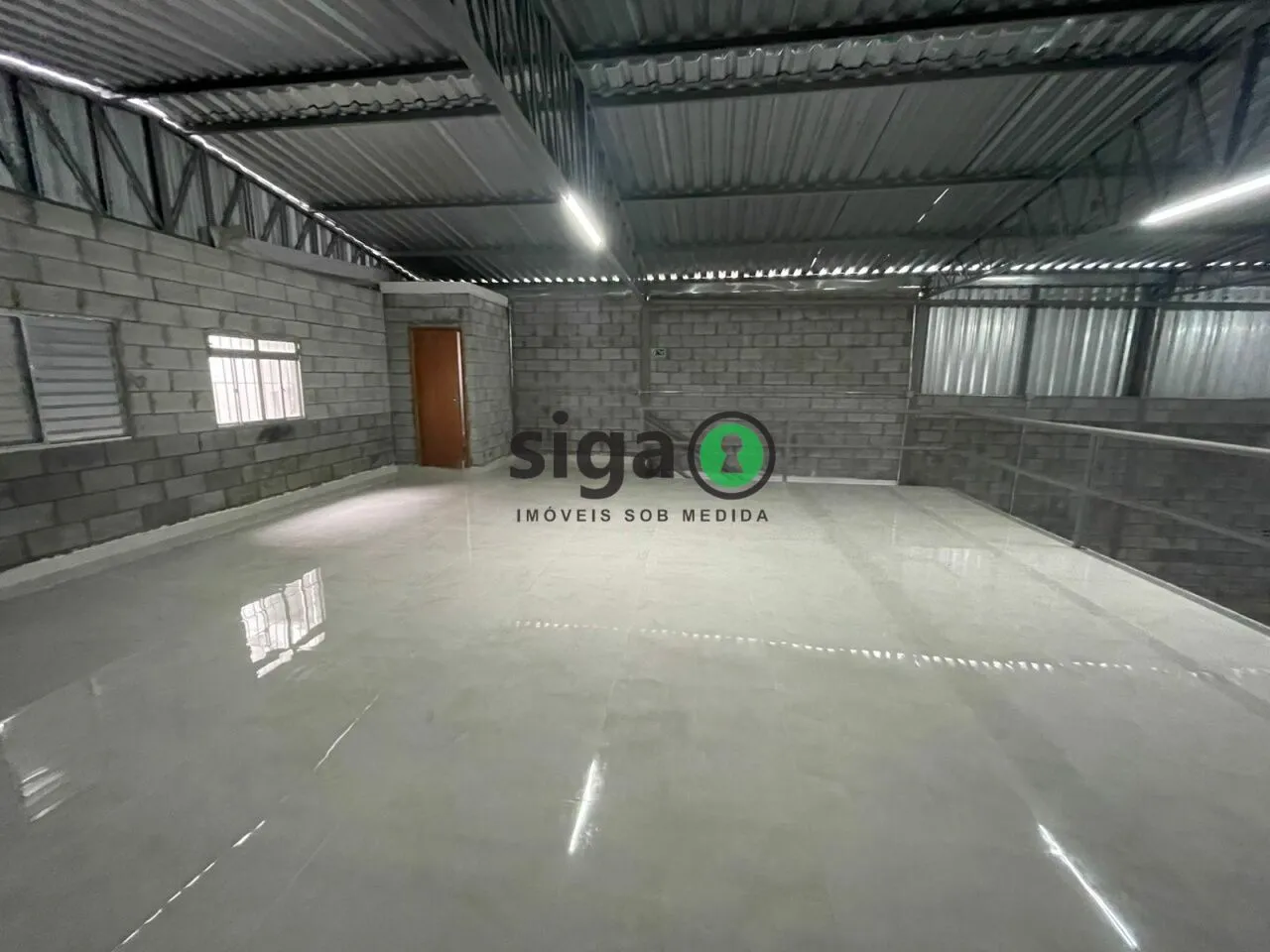 Imagem Galpão Industrial à Venda - 450 m² - Infraestrutura Completa - Zona ZC - São Paulo