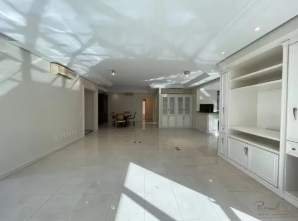 Imagem Apartamento 4 dormitórios sendo 3 Suites 3 vagas no Centro - Florianopolis Oportunidade Única no C...