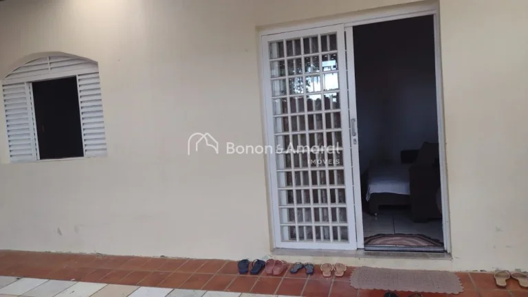 Imagem Casas térreas à venda no bairro João Aranha em Paulínia

Oportunidade única: duas casas no mesm...